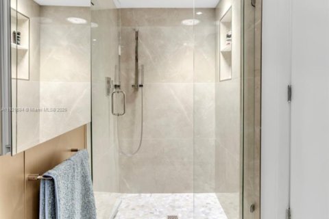 Condominio en venta en Aventura, Florida, 4 dormitorios, 291.9 m2 № 2089834 - foto 28