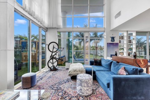 Condominio en venta en Aventura, Florida, 4 dormitorios, 291.9 m2 № 2089834 - foto 4