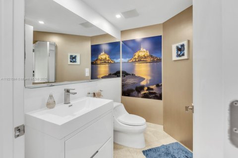 Condominio en venta en Aventura, Florida, 4 dormitorios, 291.9 m2 № 2089834 - foto 27