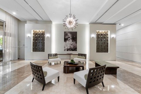 Copropriété à vendre à Miami, Floride: 1 chambre, 61.04 m2 № 1960973 - photo 2