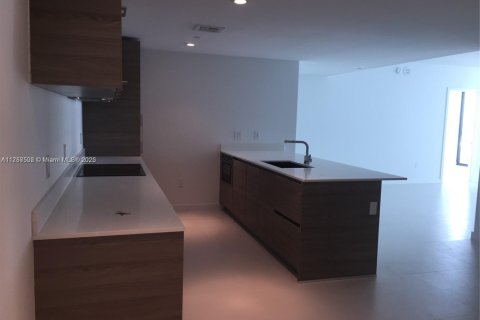 Condominio en venta en Miami, Florida, 2 dormitorios, 107.3 m2 № 1985601 - foto 2