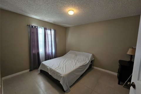 House in Clearwater, Florida 4 bedrooms, 174.47 sq.m. № 2094431 - photo 6