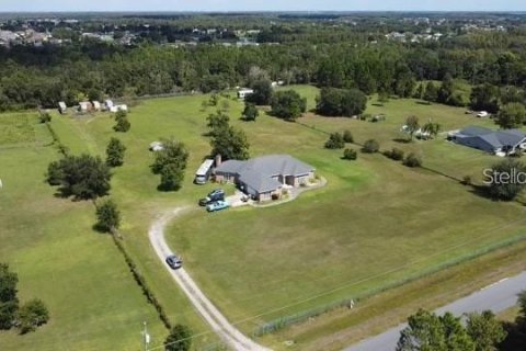 House in Kissimmee, Florida 3 bedrooms, 290.69 sq.m. № 1563735 - photo 10