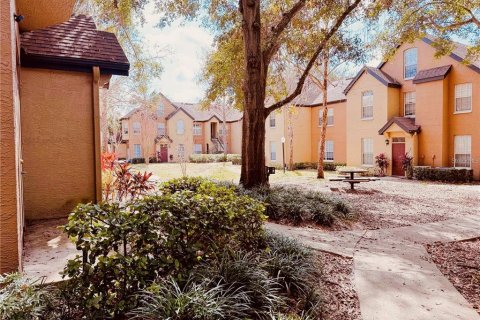 Condominio en alquiler en Orlando, Florida, 2 dormitorios, 97.64 m2 № 1647965 - foto 12