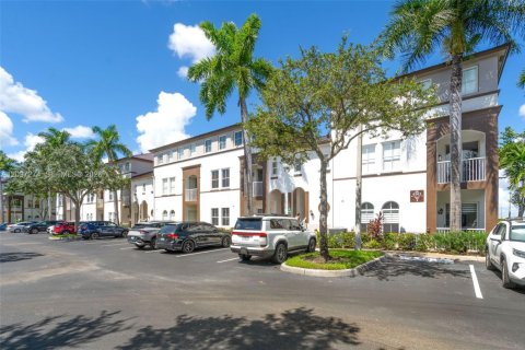 Condo à Miramar, Floride, 3 chambres  № 2389737