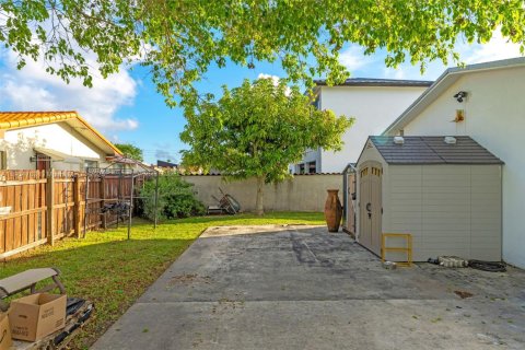 Снять в аренду виллу или дом в Суитуотер, Флорида 4 спальни, 132.48м2, № 1955230 - фото 14