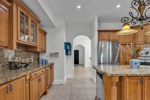 Villa ou maison à vendre à Miami, Floride: 4 chambres, 356.84 m2 № 1956757 - photo 27