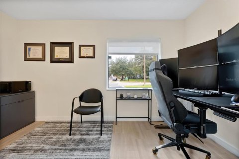 Immobilier commercial à vendre à Orlando, Floride: 198.25 m2 № 2415096 - photo 17
