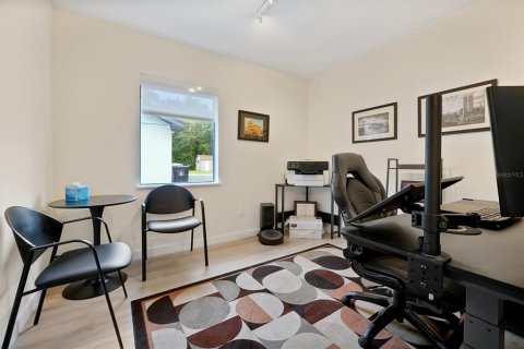 Immobilier commercial à vendre à Orlando, Floride: 198.25 m2 № 2415096 - photo 19
