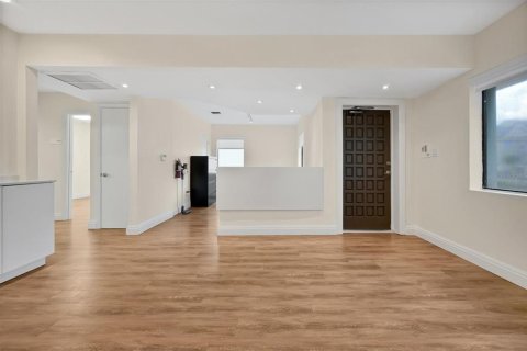 Immobilier commercial à vendre à Orlando, Floride: 198.25 m2 № 2415096 - photo 26