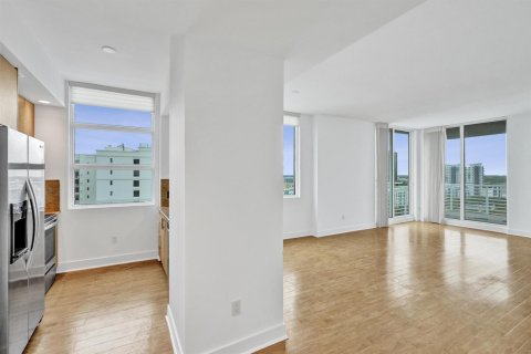 Купить кондоминиум в Форт-Лодердейл, Флорида 3 комнаты, 110.09м2, № 2085505 - фото 3