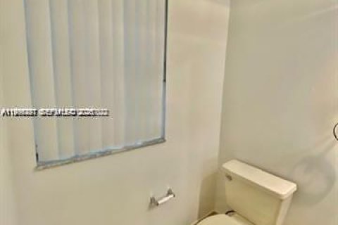 Condominio en alquiler en Fort Lauderdale, Florida, 2 dormitorios, 95.88 m2 № 2058238 - foto 21