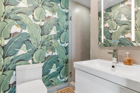 Снять в аренду кондоминиум в Майами, Флорида 2 спальни, 131.74м2, № 1990413 - фото 15