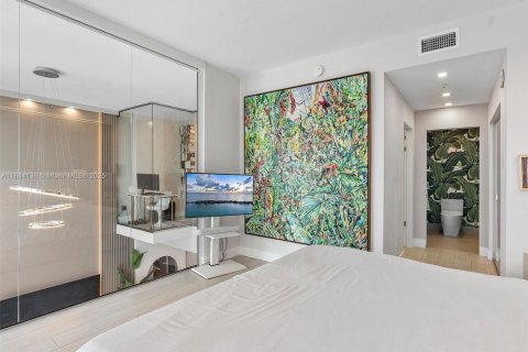 Снять в аренду кондоминиум в Майами, Флорида 2 спальни, 131.74м2, № 1990413 - фото 11