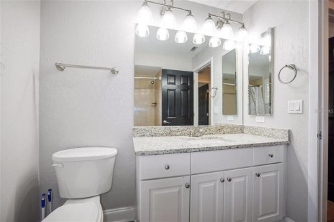House in Palm Harbor, Florida 5 bedrooms, 305.37 sq.m. № 2166793 - photo 14