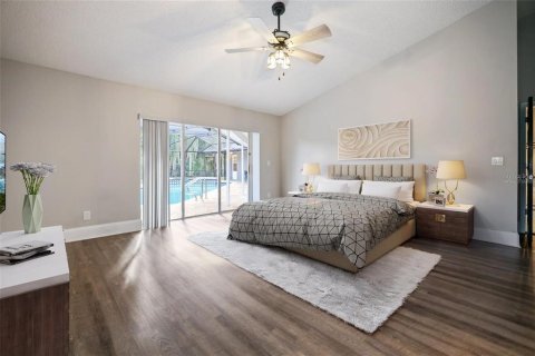 House in Palm Harbor, Florida 5 bedrooms, 305.37 sq.m. № 2166793 - photo 10