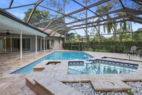 House in Palm Harbor, Florida 5 bedrooms, 305.37 sq.m. № 2166793 - photo 22