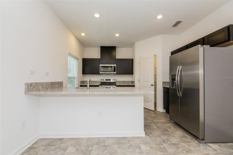 Villa ou maison à louer à Jacksonville, Floride: 4 chambres, 173.36 m2 № 1725034 - photo 9