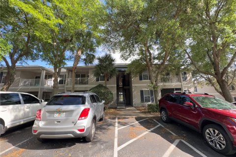 Condo in Haines City, Florida, 2 bedrooms № 2234024
