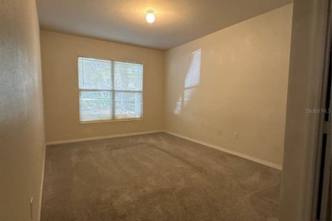 Condo in Haines City, Florida, 2 bedrooms № 2234024 - photo 6