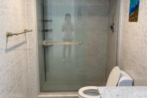 Apartment in Miami, Florida 2 bedrooms, 119.94 sq.m. № 1950122 - photo 9