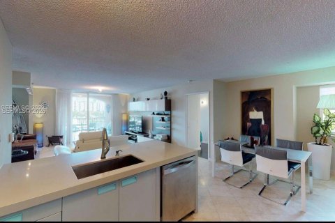 Condo in Aventura, Florida, 3 bedrooms № 2010348 - photo 4