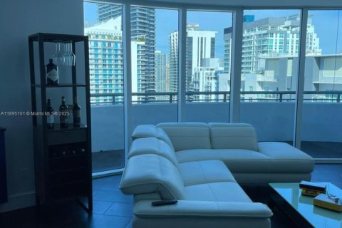 Condominio en alquiler en Miami, Florida, 3 dormitorios, 128.76 m2 № 1950207 - foto 7