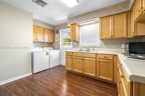 House in Tampa, Florida 3 bedrooms № 2068650 - photo 19