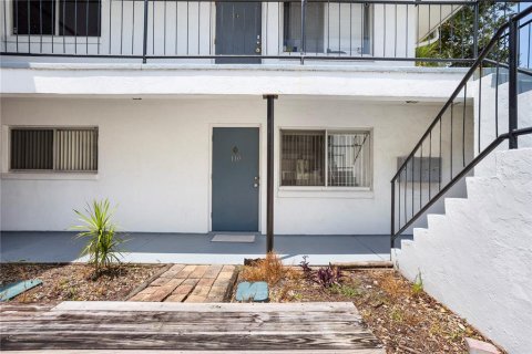 Condominio en venta en South Daytona, Florida, 2 dormitorios, 75.25 m2 № 1834979 - foto 6