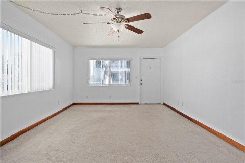 Condominio en venta en South Daytona, Florida, 2 dormitorios, 75.25 m2 № 1834979 - foto 18