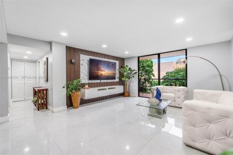 Condominio en venta en Miami, Florida, 2 dormitorios, 95.69 m2 № 2001996 - foto 6