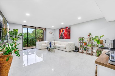 Condominio en venta en Miami, Florida, 2 dormitorios, 95.69 m2 № 2001996 - foto 2