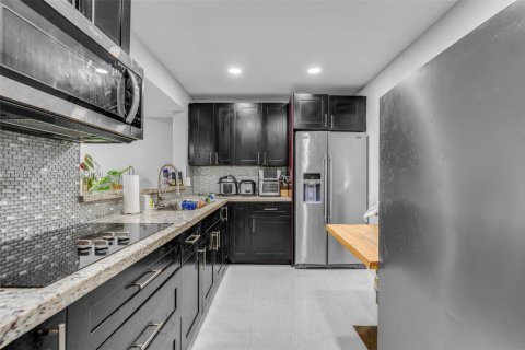 Condominio en venta en Miami, Florida, 2 dormitorios, 95.69 m2 № 2001996 - foto 5