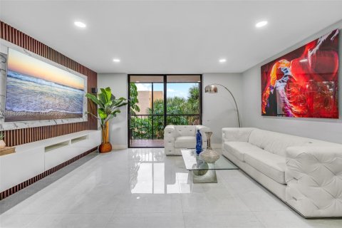 Condominio en venta en Miami, Florida, 2 dormitorios, 95.69 m2 № 2001996 - foto 14