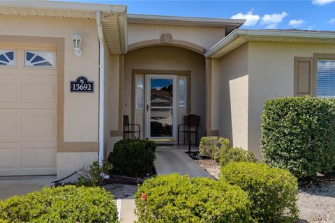 Casa en venta en Ocala, Florida, 3 dormitorios, 153.01 m2 № 1391033 - foto 1