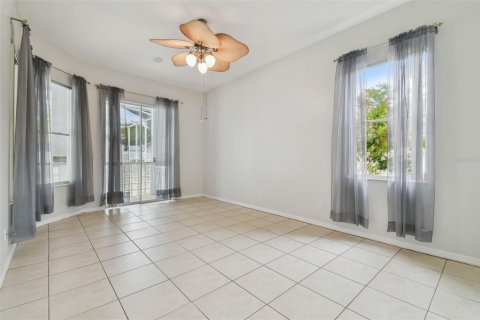 House in Land O' Lakes, Florida 3 bedrooms, 188.5 sq.m. № 1613112 - photo 21