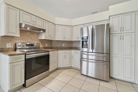 House in Land O' Lakes, Florida 3 bedrooms, 188.5 sq.m. № 1613112 - photo 16