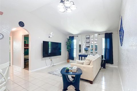 Casa en venta en Port Charlotte, Florida, 3 dormitorios, 173.45 m2 № 1680360 - foto 29
