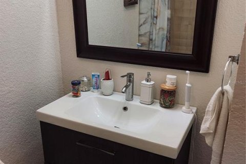 Condo in Winter Park, Florida, 2 bedrooms  № 838836 - photo 11