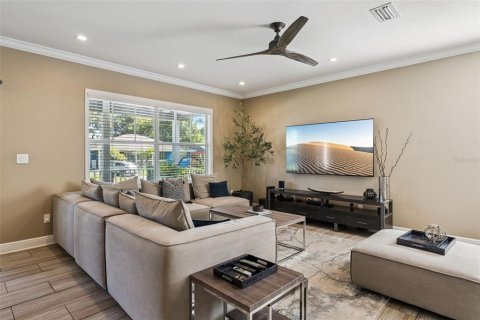 Villa ou maison à vendre à Orlando, Floride: 3 chambres, 175.77 m2 № 2149464 - photo 9