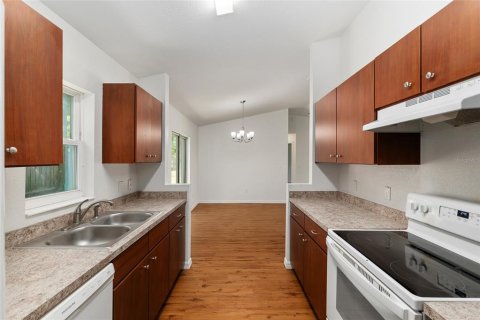 House in Ocala, Florida 3 bedrooms, 109.44 sq.m. № 1798101 - photo 16
