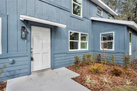 Casa en venta en Tavares, Florida, 4 dormitorios, 210.7 m2 № 2229896 - foto 3