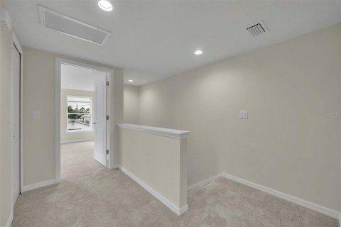 Casa en venta en Tavares, Florida, 4 dormitorios, 210.7 m2 № 2229896 - foto 28