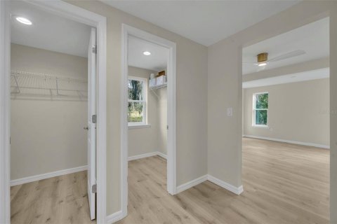 Casa en venta en Tavares, Florida, 4 dormitorios, 210.7 m2 № 2229896 - foto 27