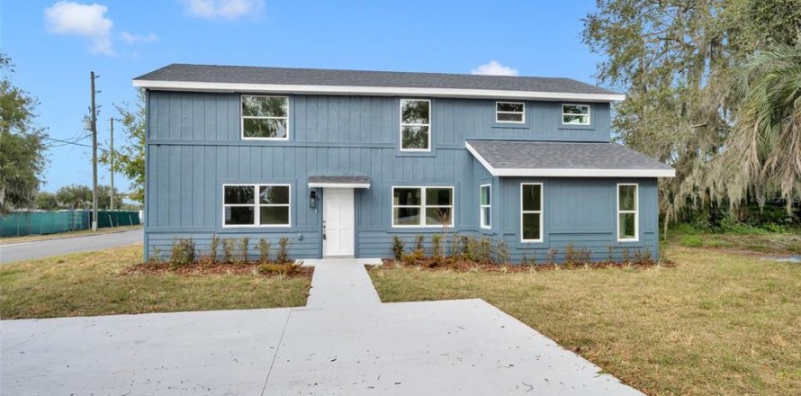 Casa en Tavares, Florida 4 dormitorios, 210.7 m2 № 2229896