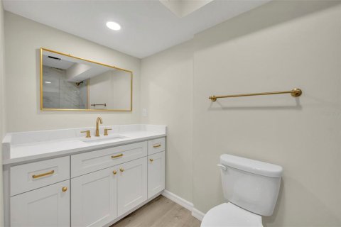 Casa en venta en Tavares, Florida, 4 dormitorios, 210.7 m2 № 2229896 - foto 25