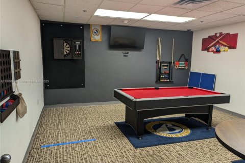 Copropriété à louer à Hallandale Beach, Floride: 2 chambres, 155.8 m2 № 1957172 - photo 14