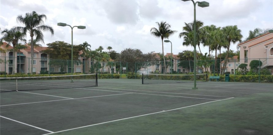 Condo in Miramar, Florida, 2 bedrooms  № 1054949