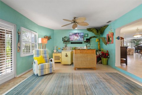 House in Belleair Beach, Florida 2 bedrooms, 238.11 sq.m. № 1687623 - photo 14