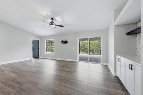 Villa ou maison à vendre à Port Charlotte, Floride: 4 chambres, 189.52 m2 № 2266421 - photo 11